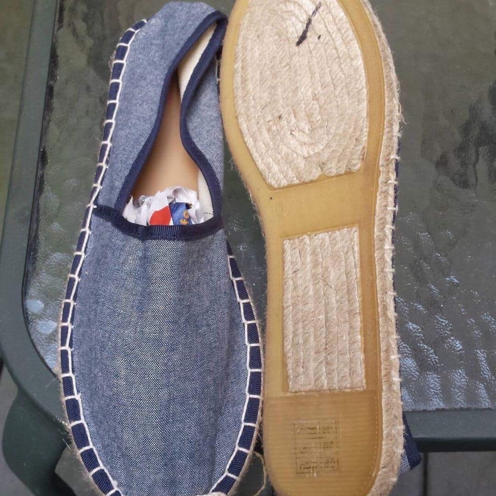 NWOT J Crew Shoes - Picture 3 of 4